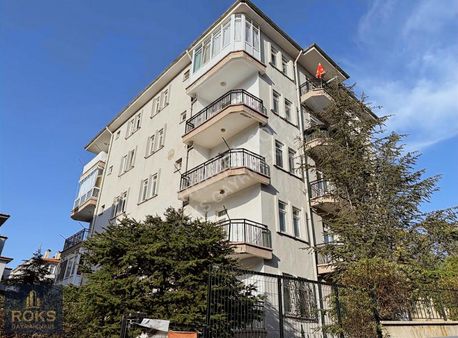 Batı Sitesi Bulvar Üzeri Site İçi Ara Kat 3+1 Fırsat Boş Daire