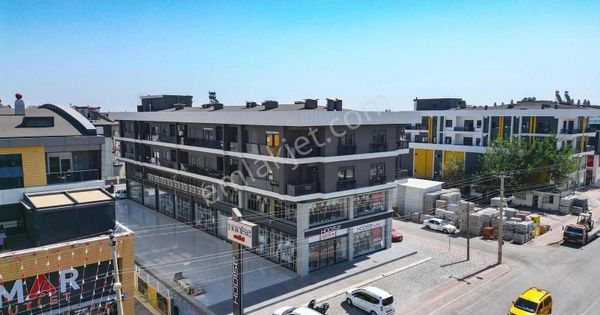 Yeşilırmak Cad Tramvaya Cephe Ofis Veya Konut İçin Uygun Asansör