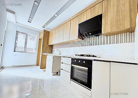 Ayanoğlu Mah.tramvay Dibinde Merkezi Konumlu 2+1 Asansörlü Daire