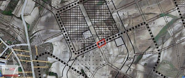 Arnavutköy Sazlıbosna 'da 1.50 Emsal 14 Kat Ticari İmarlı Arsa