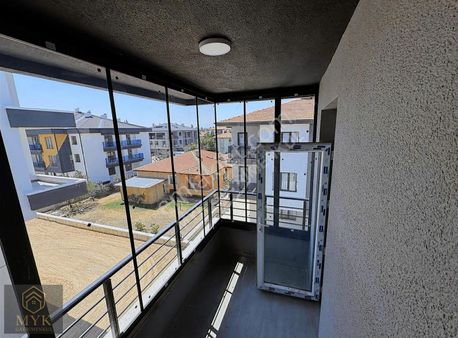 Yıldırım Beyazıt Üni.yakını Dumlupınar'da Sıfır Bina 1+1 Satılık