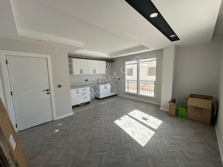 Çankaya'da Mükemmel Konumda 5+1 Bahçe Dublex Daire