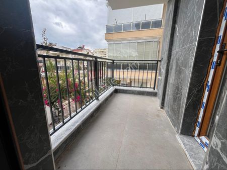 Plaja Yürüme Mesafesinde Satılık 2+1 Daire