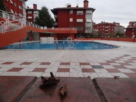 Kavacık Otağtepe'de Sitede 125 M 2+1 Daire