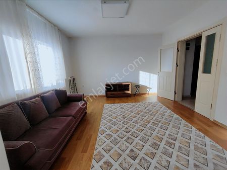 Etimesgut Yapracık'ta Büyük 3+1 Satılık Daire