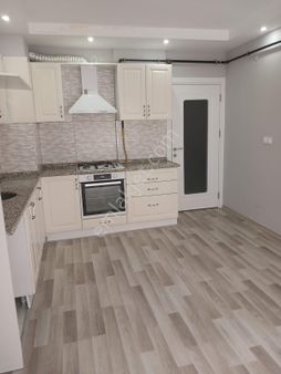 Arifiye Mah.merkezde Yeni Binada Kiralık 2+1 Daire