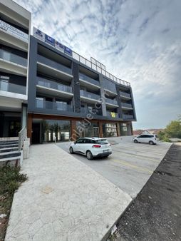 Hendek Merkezde Lüks Rezidans Daire | Prestijli, Modern Yaşam!