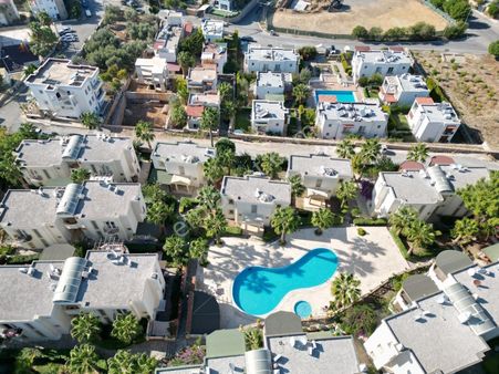 Bodrum Konacık Site İçinde Müstakil 2 + 1 Dubleks Villa