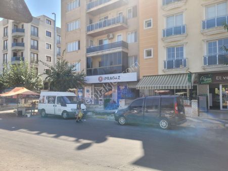 Söke Atatürk Mahallesinde Cadde Üzeri Depolu Dükkkan