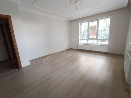 Altındağ - Battalgazi Mahallesinde Merkezi Konumlu, Yapılı 3+1 Satılık Daire !!!