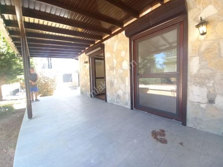 Didim Altınkum Mah Yeşilkent Bölgesinde Satılık 3+1 Villa( Denize 500 M Yürüyüş Mesafesinde