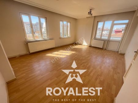 Royalest'ten Tramvaya Yakın Defalife Yanında Taşınmaya Hazır 3+1