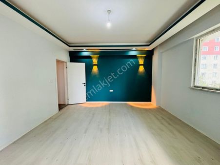 Güven'den Kahveler Durağına Yakın İskanlı Fırsat 2+1 Daireler