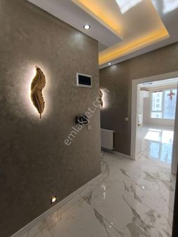 Aksoylu Emlak'tan Satılık 2+1 Fuar Alanı Yanında