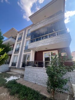 🔵 Mithatpaşa Mahalesinde Satılık 2+1 Kapalı Mutfak