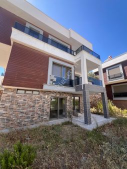 🔴 Pelitköyde Hamamlı Saunalı Müstakil Villa