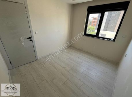 Hilal Gayrimenkul'den Hastane Yanı Yatırımlık Sıfır*1+1*katta