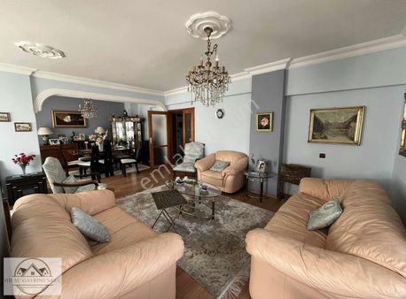 Hilal Gayrimenkul'den Barut Otel Karşısı Asansörlü Dubleks*3+1*