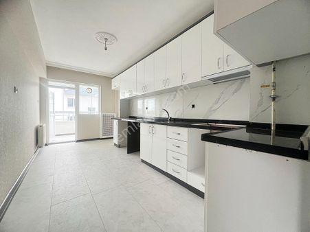 Barıştepenin Kalbinde Park Manzaralı Güney Doğu Ful Yapılı İskanlı