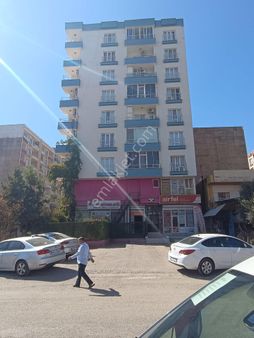 Kızıltepe Cumhuriyet Mahallesi Asma Katlı İş Yeri Polis Karakolu Civarı Satılıktır