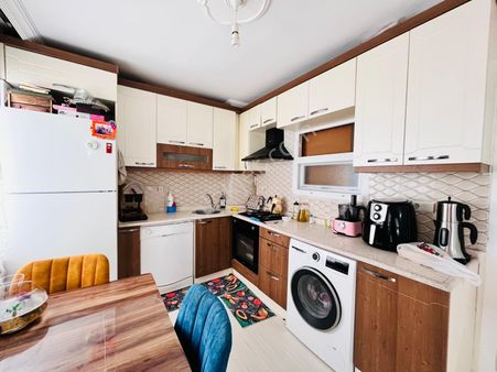 🏡 Kuyualan Mahallesi 🏡 ✅3+1 M2 110 6 Katlınım 3 Katı ❇️kombi Petekli