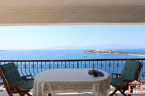 Bodrum Akyarlarda Kapanmaz Deniz Manzaralı Satılık Daire
