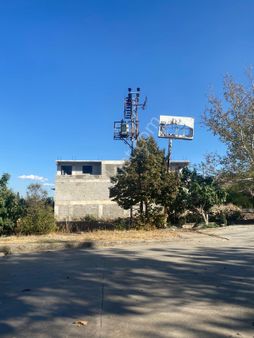 Kiralık Fabrika Veya Depo 1500 Mt Kapalı Alanı 6000 Mt Arsa 1.450.000 Tl Yıllık.