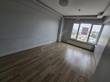 Eskişehir Tepebaşı Çamlıca Mh Ulusal Egemenlik Cd 2+1