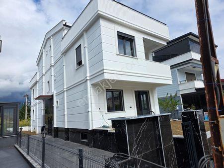 Irmaksudan Akçay Da Kazdağlarının Eteğinde 2+1 Yeni Yapı Dübleks