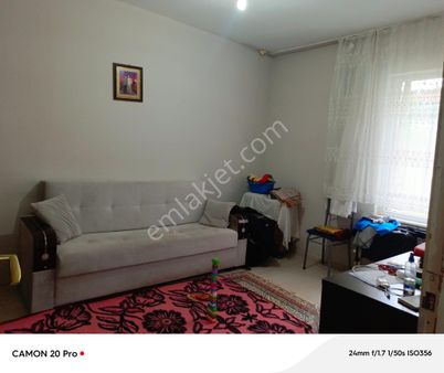 Uşak Ünalan Mahallesinde 75 M2 2+1 1. Kat Satılık Daire