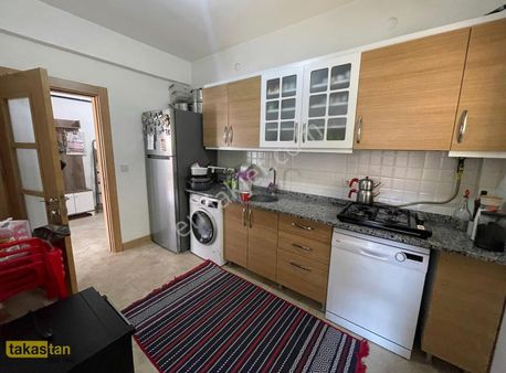 Beykent Merkezi Konum Uygun Fiyatlı Düşük Katlı Fırsat Daire