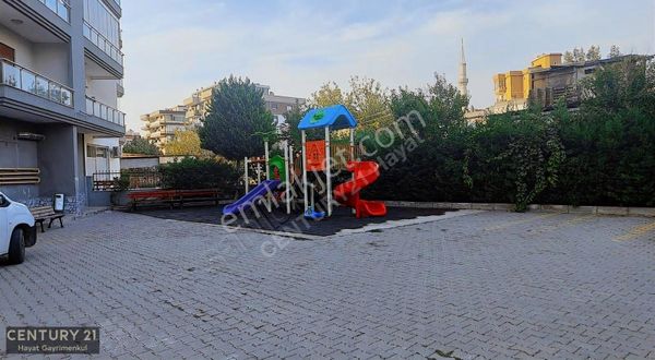 Ata Sitesi 3+1 Kapalı Mutfak Ebeveyn Banyolu Kiralık Daire