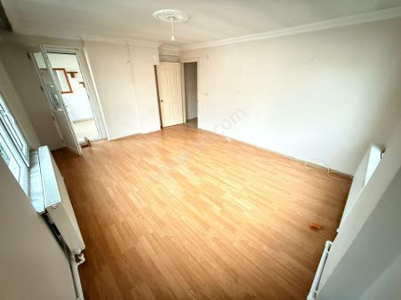 Jet'ten Altınkum'da Sahile 350 Metre Doğalgazlı Kiralık 2+1 Daire