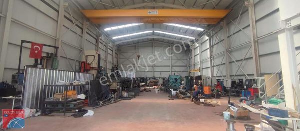 Gebze Balçık'da 2500m2 Vinçli Fabrika