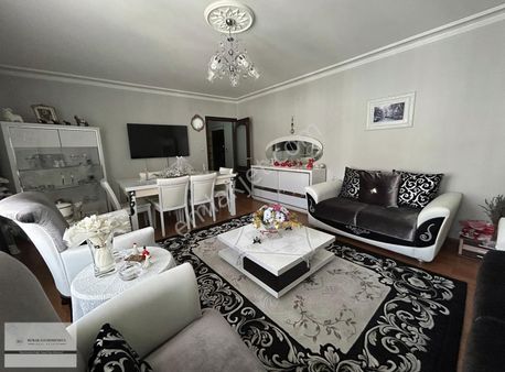 Kanuni Mahallesinde Ara Kat Full Yapılı