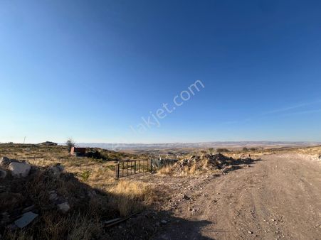 Arslan Gyo'dan Geside Mükemmel Konumda 1350m2 Hisseli Arsa