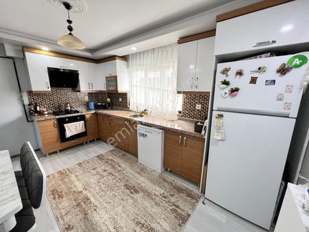 ▄zara▄fahri Korutürk Mh.full Yapılı Arakat Ferah 3+1 130m² Daire