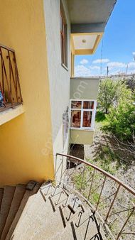 Satılık 200 M2 2.5 Kat 4+1 Müstakil