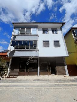 Cumhuriyette Satılık 3+1