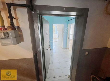 Furkan Demir'den Altınova Subaşı Konutlar'da 3+1 Kiralık Daire