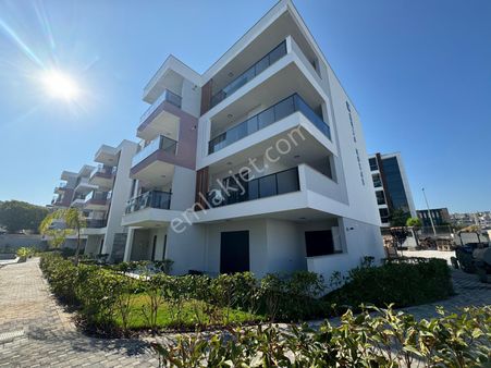 Sosyal Donanımlı Ve Güvenlikli Sitede 2+1 Sıfır Daire