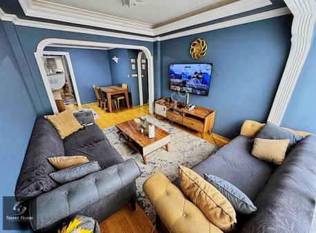 Fatih Derviş Ali - Tam Eşyalı Klimalı 2+1 Kiralık Ara Kat Daire