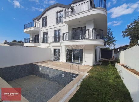 Darıca Bayramoğlu Sıfır Müstakil Havuzlu Satılık Fourlex Villa