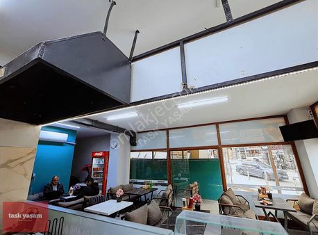 Gebze Hacıhalil'de Merkezi Konumda 75 M2 Devren Kiralık Dükkan