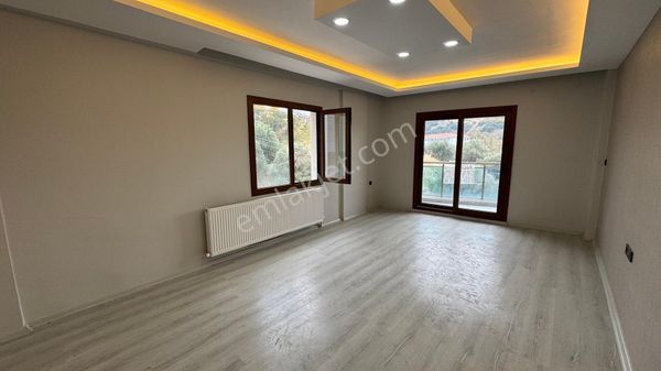 Nova Gayrimenkul'den Ergenekon Mahallesi'nde Satılık Daire