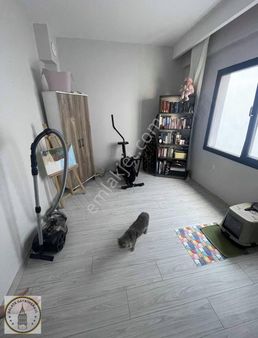 Cumhuriyet Mahallesinde 3+1 Kapalı Mutfak Yeni Daire