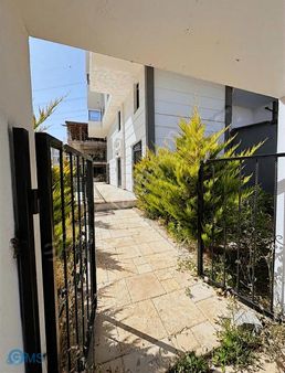 Asansörlü,ankastreli,sıfır 1+1 Havuzlu Site / Kiralık