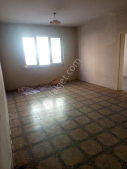 Kurtuluş Mahallesi'nde Satılık Daire Yüksek Giriş Katı