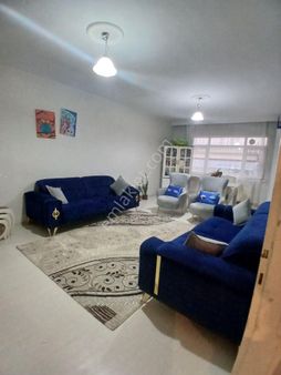 Zafer Mahallesi'nde Satılık Odalara Bağımsız 1 Kat Daire