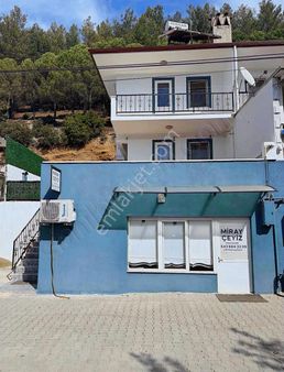 Ula'da Muhteşem Manzaralı 4+1 Villa